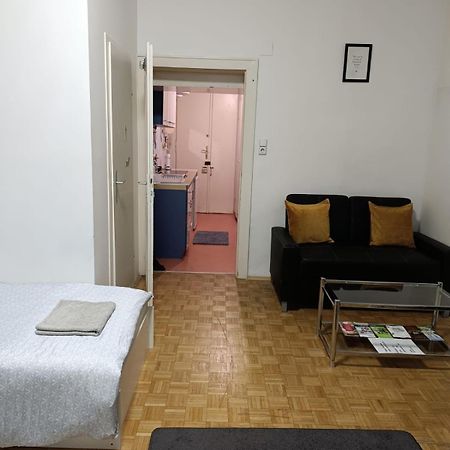 Wohnung In Der Naehe Wiener Stadthalle Und Zentrum 9 Dış mekan fotoğraf